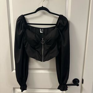 Crop top black long sleeve